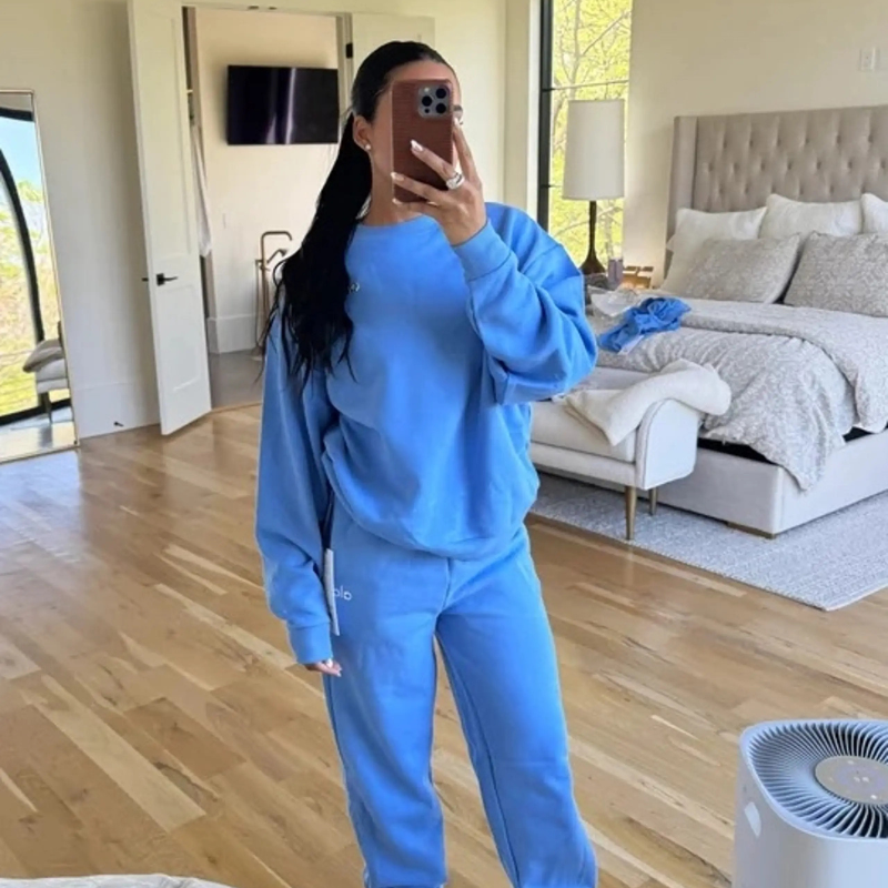 Everyday Comfortable Sports Suit for Men and Women